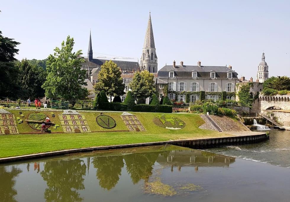 Gite Troglodyte Les Iris Villiers-sur-Loir Exterior foto