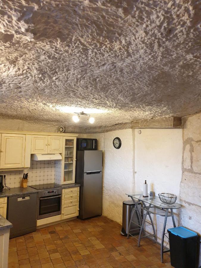 Gite Troglodyte Les Iris Villiers-sur-Loir Exterior foto